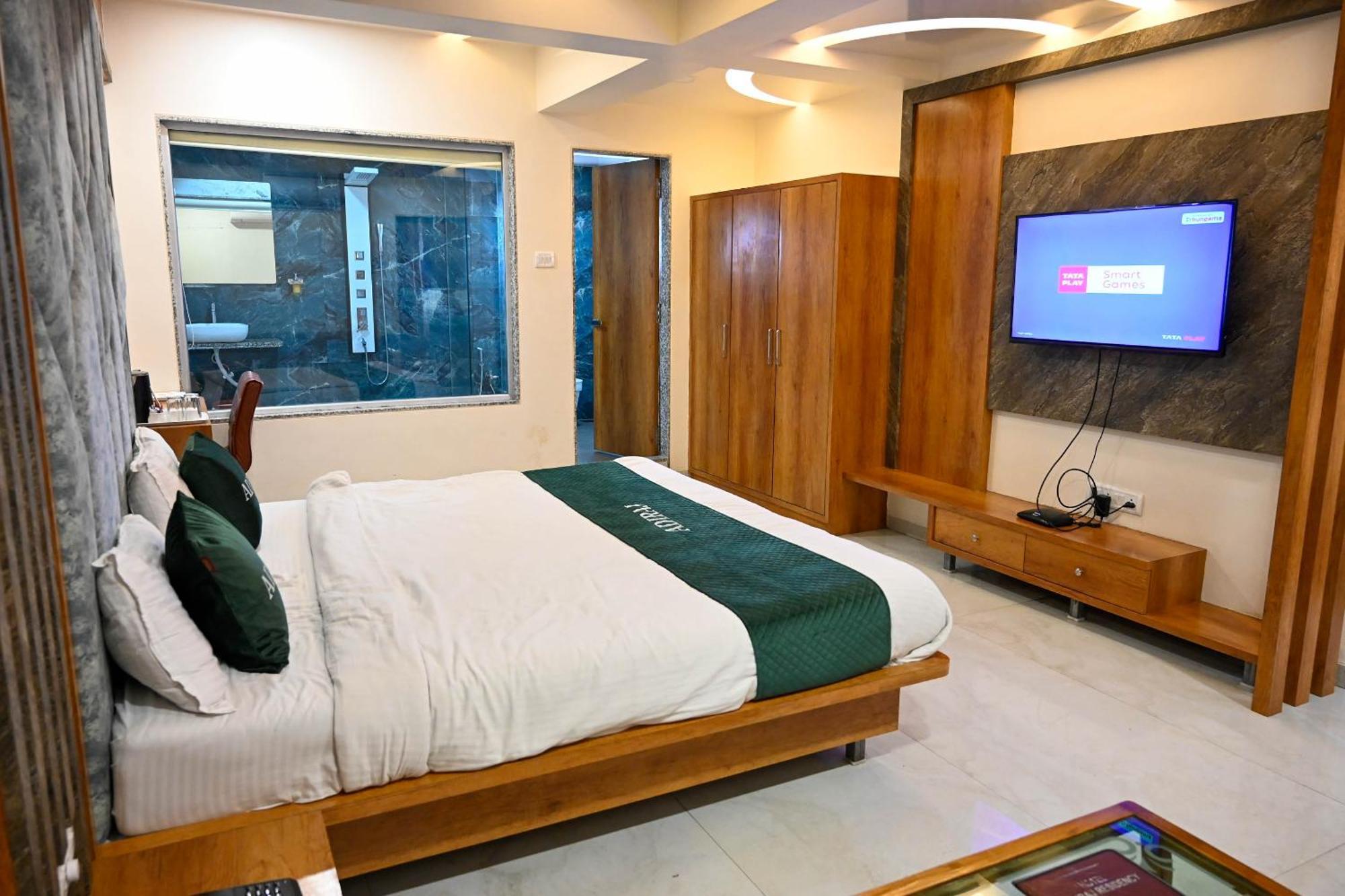Adiraj Residency Hotel Нави Мумбай Екстериор снимка